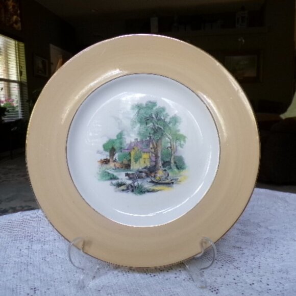 Rare - Vintage mid-1930s Yellow Clarice Cliff Plate - Newport Pottery CO England - Picture 2 of 7